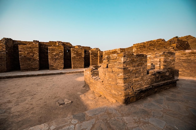 Ancien monastère bouddhiste complexe TakhtiBhai site archéologique dans la province de KhyberPakhtunkhwa au Pakistan