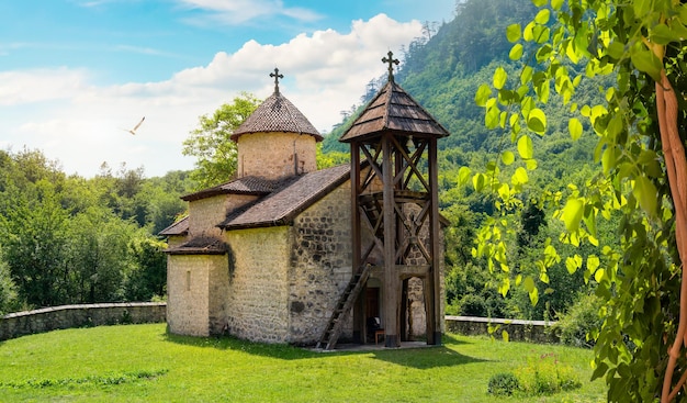 L'ancien monastère de Dobrilovina