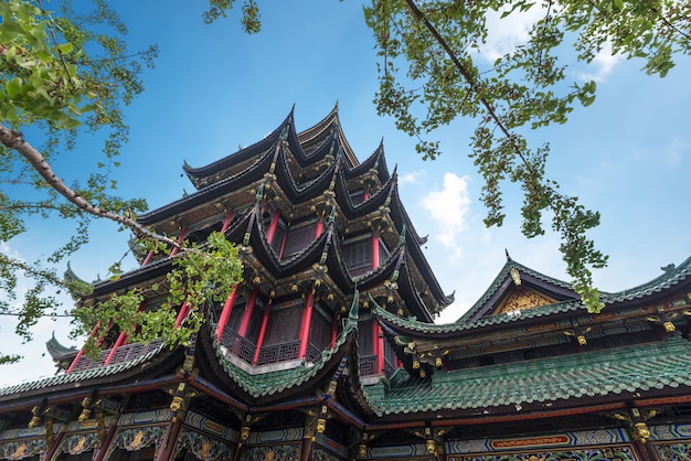 Ancien temple de l&#39;architecture pagode dans le parc, Chongqing, Chine