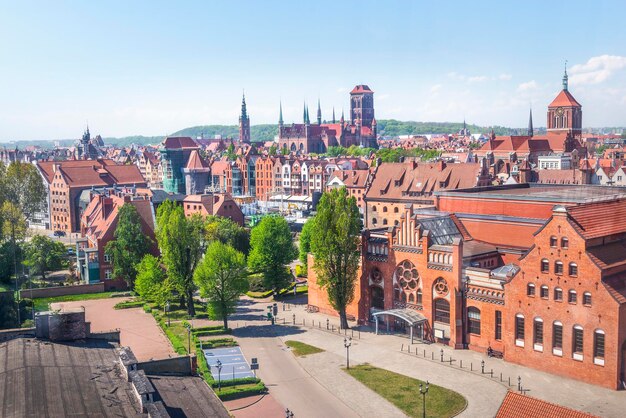 Ancienne architecture de Gdansk vue d'en haut