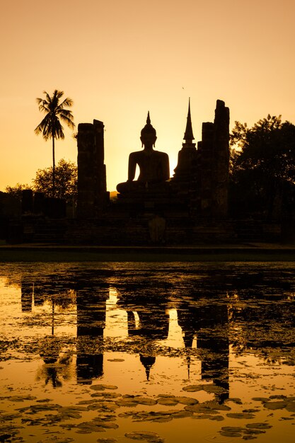 Ancienne image de Bouddha