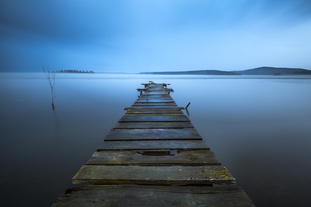 Ancienne jetée en bois