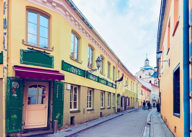 Ancienne rue du vieux centre-ville de Vilnius, Lituanie