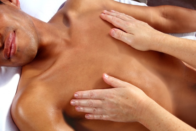 Ancienne thérapie de massage Maya Reiki Maya