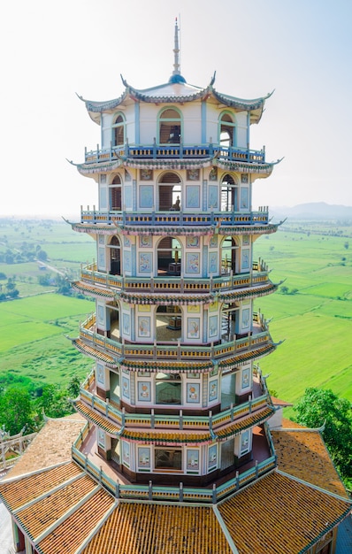 Photo ancienne tour chinoise