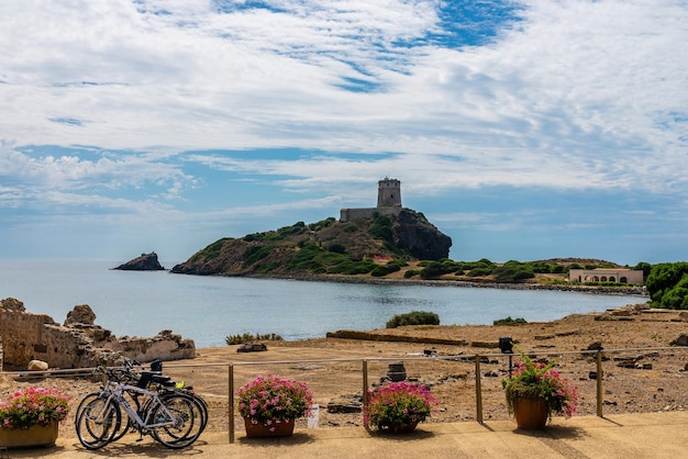 Photo ancienne tour nora en sardaigne