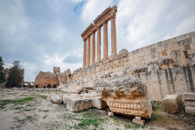 Ancienne ville de Baalbek au Liban.complexe du temple d'Héliopolis.près de la frontière avec la Syrie.Panorama.reste