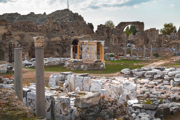 Ancienne ville de Side Ruines d'une ancienne ville romaine fondée au 7ème siècle avant JC