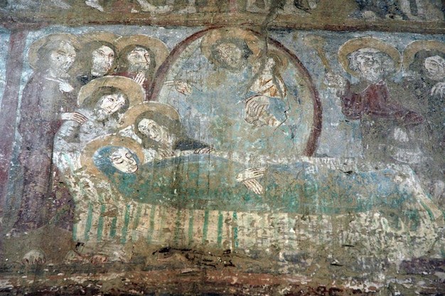 Anciennes fresques murales dans l'église de Malancrav Transylvanie Roumanie