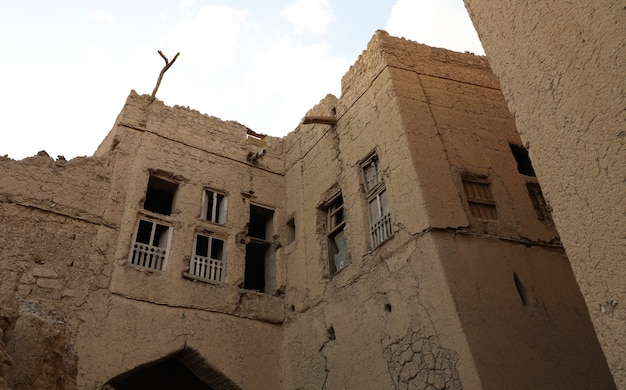 Photo anciennes maisons de boue à oman