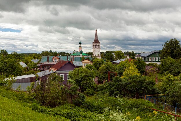 Anciens temples et monastères de la ville de Suzdal Russie