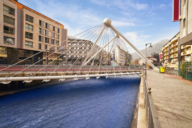 Andorra la Vella pont parisien sur Valira