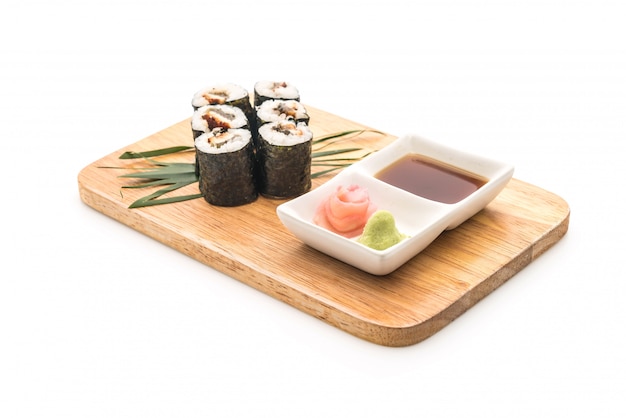 anguille maki sushi- style de cuisine japonaise