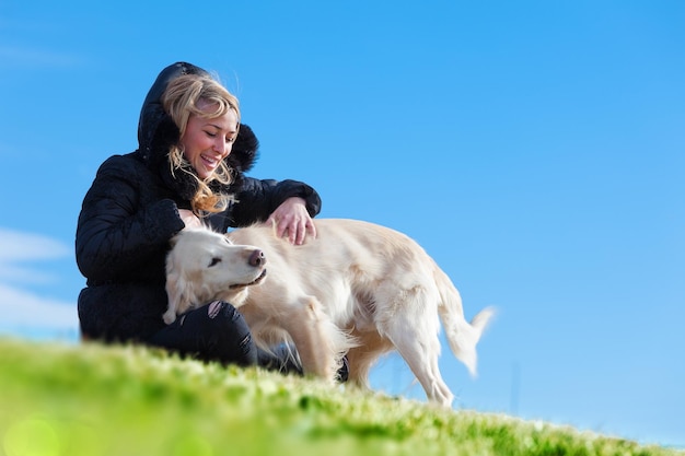 Animaux de compagnie et chiensformation et éducation des chiensConcept d'animaux de compagnie