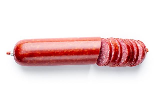 anneau de saucisse sur fond blanc