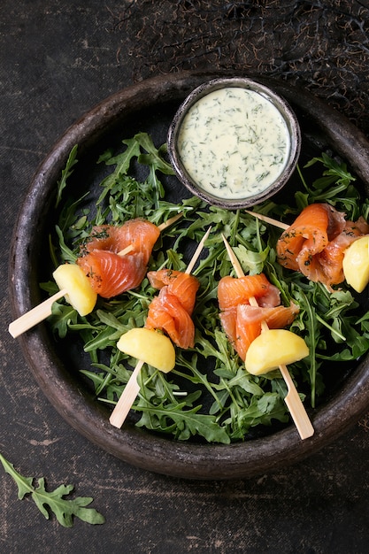 Apéritif au saumon fumé et pommes de terre