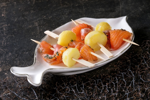 Apéritif au saumon fumé et pommes de terre