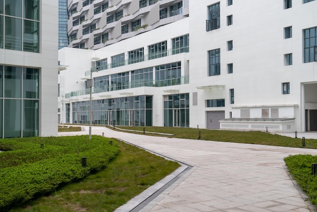 Apparition d'un immeuble de bureaux dans le parc scientifique et technologique