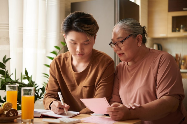 Apprendre à suivre les dépenses