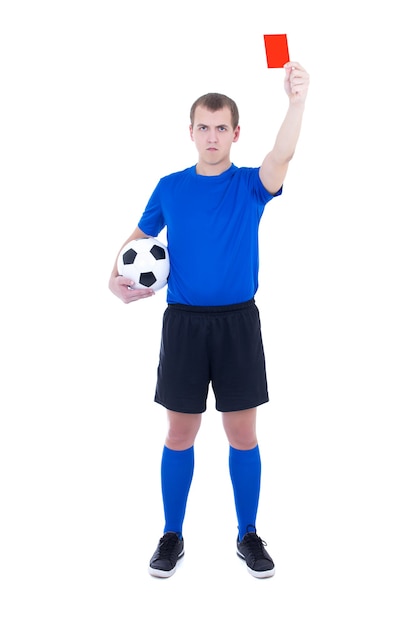 Arbitre de football montrant carton rouge isolé sur fond blanc