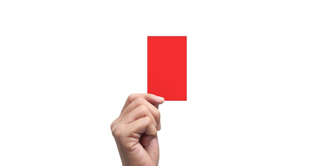 Arbitre main tenant un carton rouge sur fond blanc