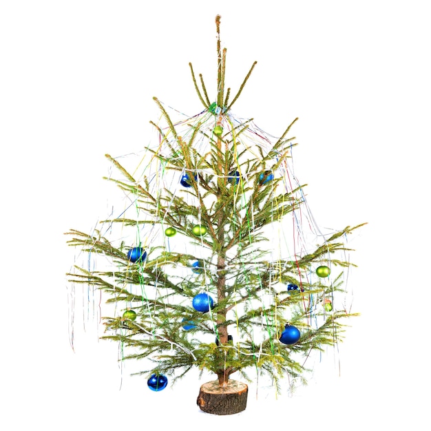 Arbre de Noël avec décoration isolé sur fond blanc