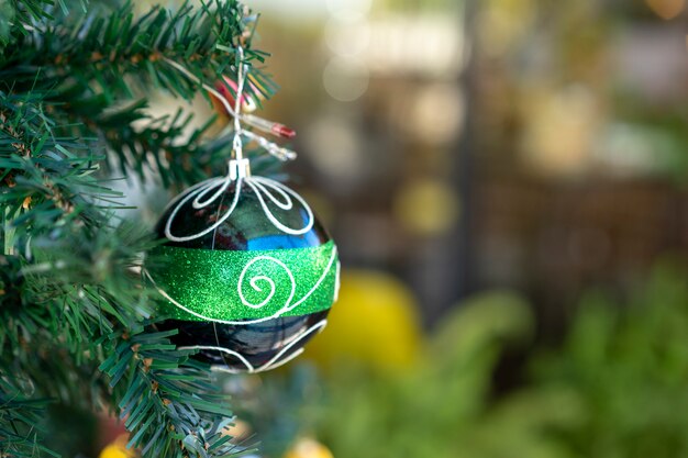 Arbre de Noël du bonheur.