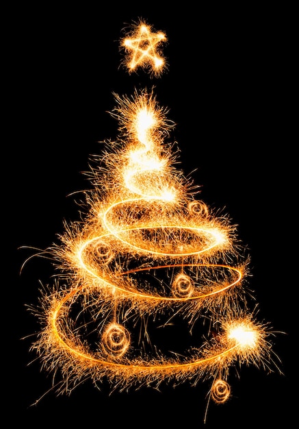 Photo arbre de noël fait par sparkler sur un noir