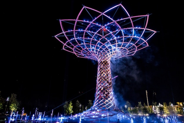 Arbre de vie à l'Expo à Milan Italie