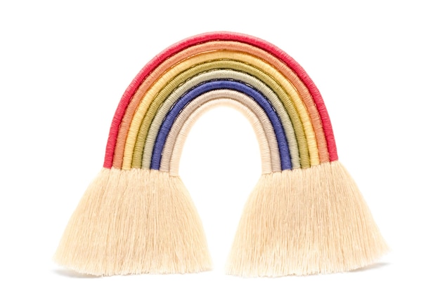 Arc-en-ciel en macramé