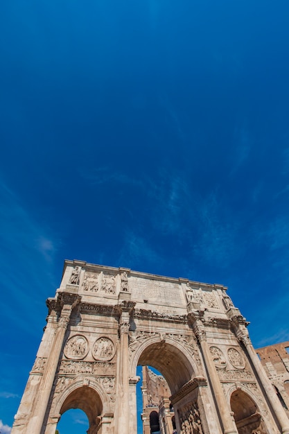 Arc de Constantin à Rome