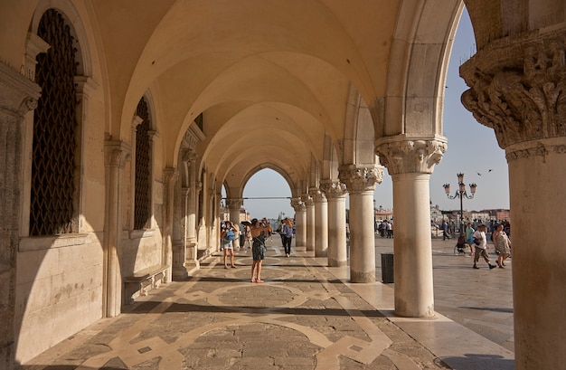 Arcades de la Piazza San Marco à Venise