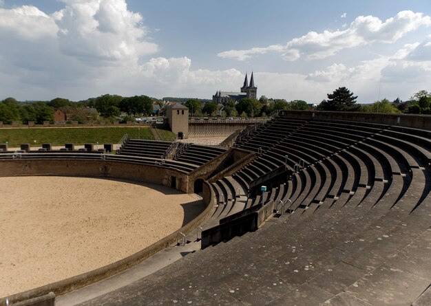 Photo architecture de l'arène grecque romaine antique grandes arches