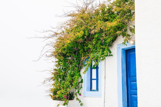 Architecture blanche sur l'île de Santorin, Grèce