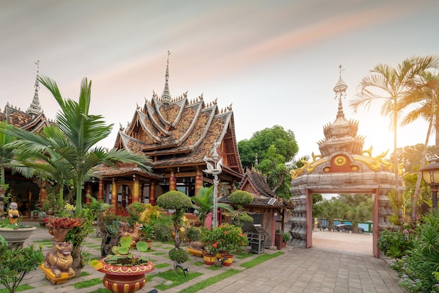 Photo l'architecture du temple de xishuangbanna