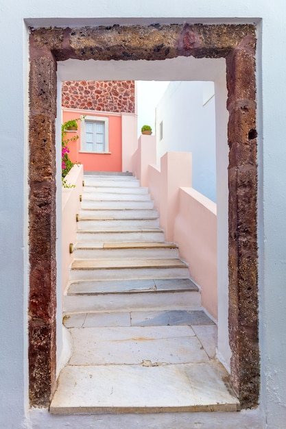 Architecture européenne traditionnelle Entrée de la maison avec un escalier Grèce Santorini