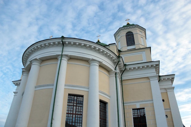 Architecture d'un monastère à NovhorodSeverskyi