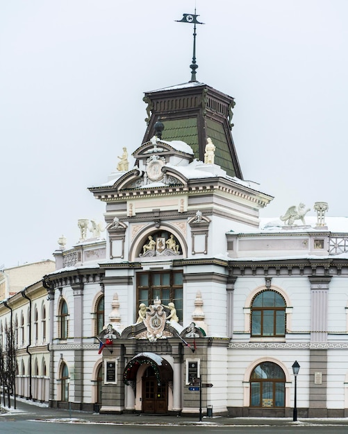 Une architecture rapprochée de la vieille ville d'europe