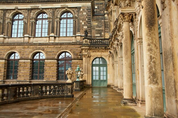 L'architecture saxonne à Dresde Saxon Palace Zwinger un lieu touristique populaire