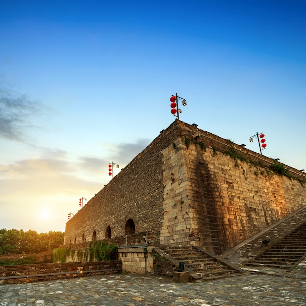 Architecture traditionnelle de mur de la ville ancienne de Nanjing