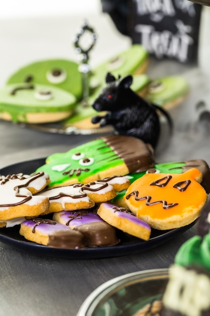 Photo arrangement de table de nourriture préparé pour la fête d'halloween.