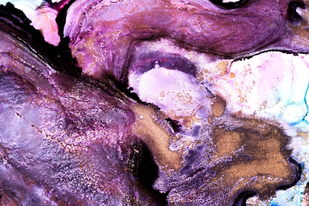 Arrière-plan abstrait de luxe en technique d'encre à l'alcool, peinture liquide en or violet, taches acryliques éparses et taches tourbillonnantes, documents imprimés