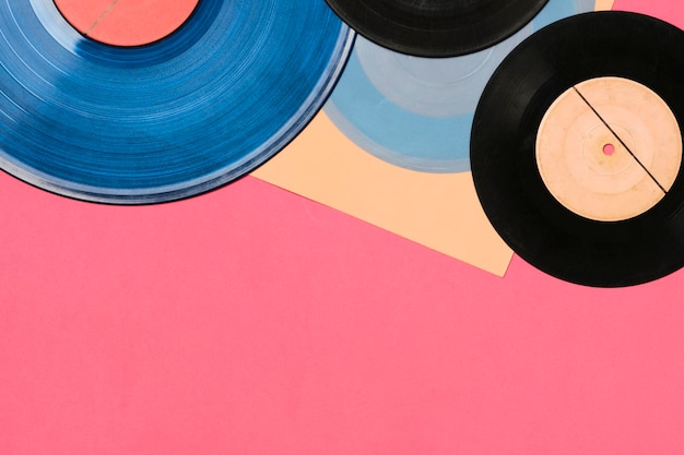 Arrière-plan anciens disques de vinyle rétro rétro et vintage