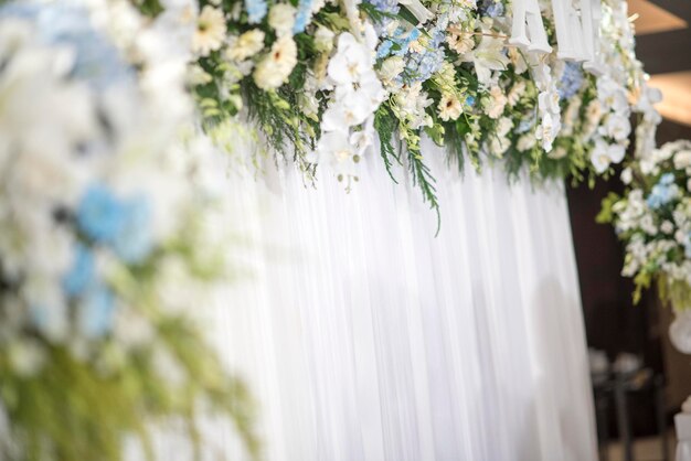 arrière-plan de fleurs blanches de mariage