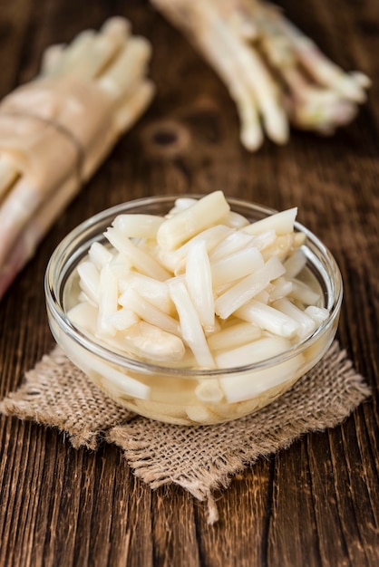 Asperges blanches confites