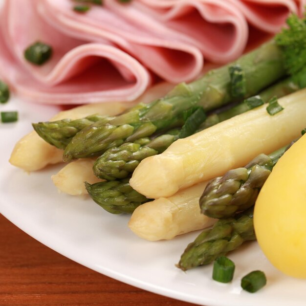 Photo asperges cuites