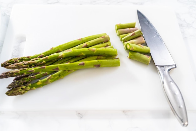 Asperges à la vapeur