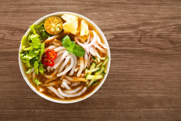 Assam Laksa Noddle in Tangy Fish Gravy est un plat malaisien spécial populaire à Penang