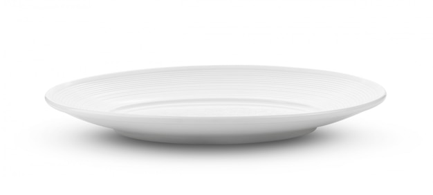 Assiette en céramique isolé sur fond blanc