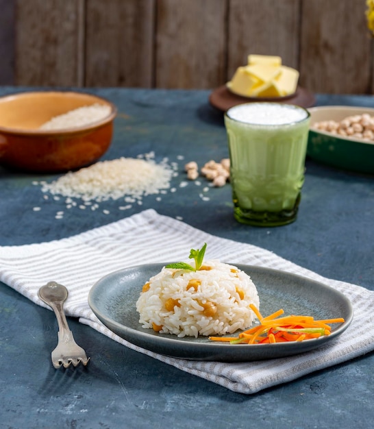 Assiette de Riz au Beurre